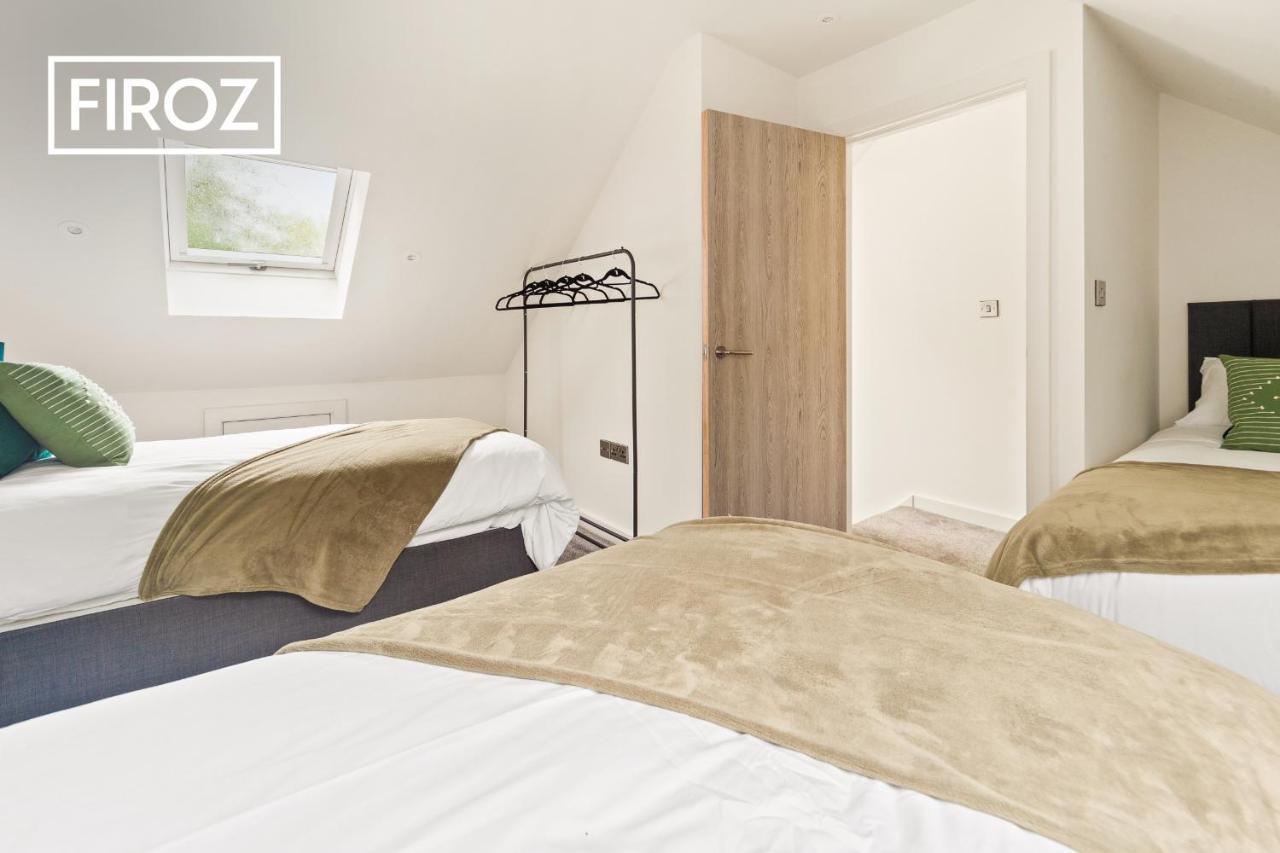 Spacious 4 Bedroom 3 Bath House For Families & Contractors With Free Parking, Fast Wi-Fi & Netflix By Firoz Property Management Leeds (West Yorkshire) Exterior foto
